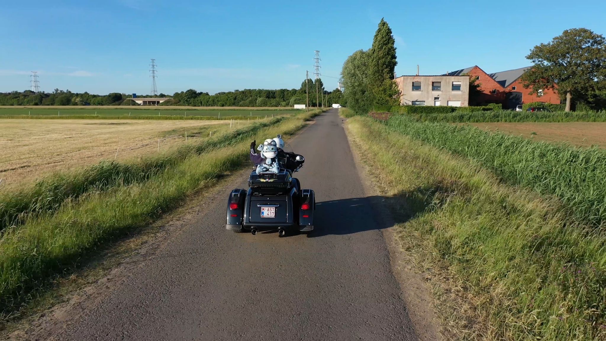 Cor moto 4k.MP4 snapshot 01.00 [2020.11.22 17.48.18]